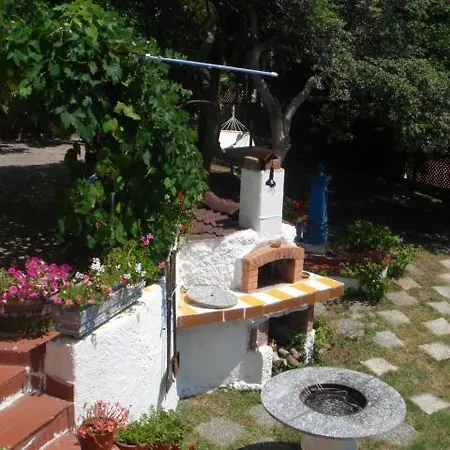 Lopez Giardino Tropicale Villa *